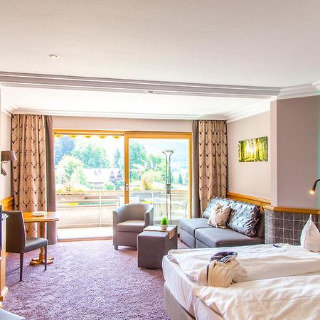 Hotel Heselbacher Hof Байерсброн Екстериор снимка