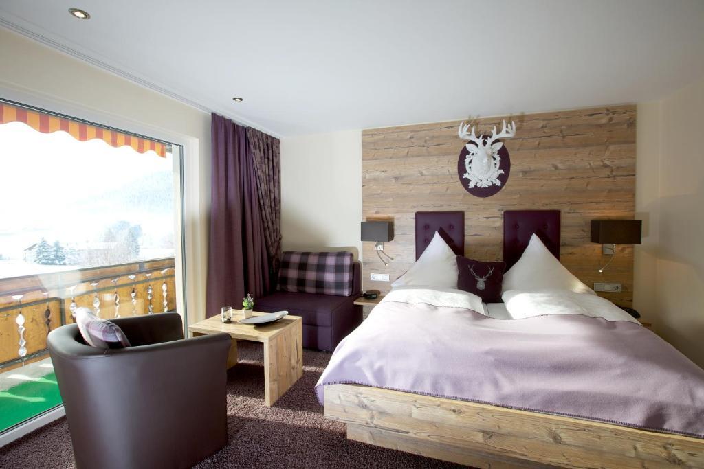 Hotel Heselbacher Hof Байерсброн Екстериор снимка